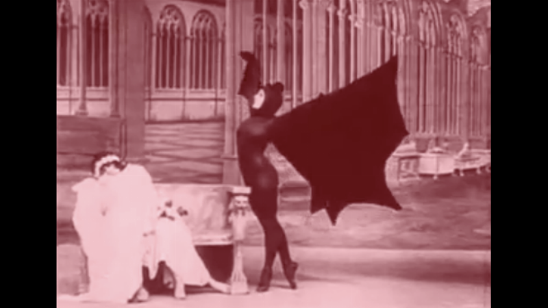 Portrait de Mademoiselle Molière, comédienne iconique du théâtre du Grand Siècle français, dans un costume de scène baroque.